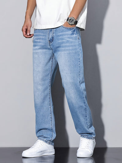 Casual loose fit jeans